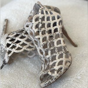 Vince Camuto snakeskin heels
